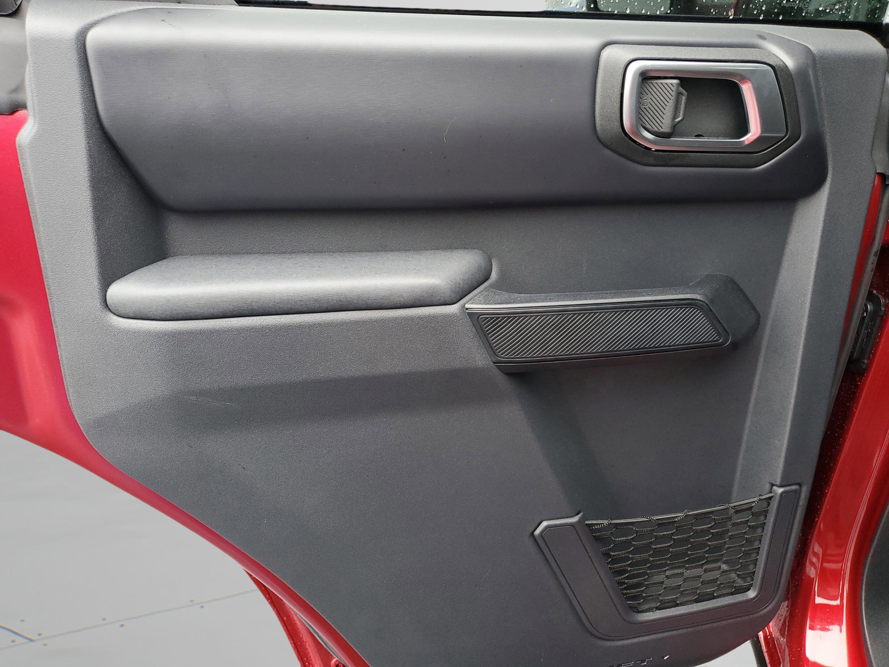 Certified 2025 Ford Bronco Badlands image 13