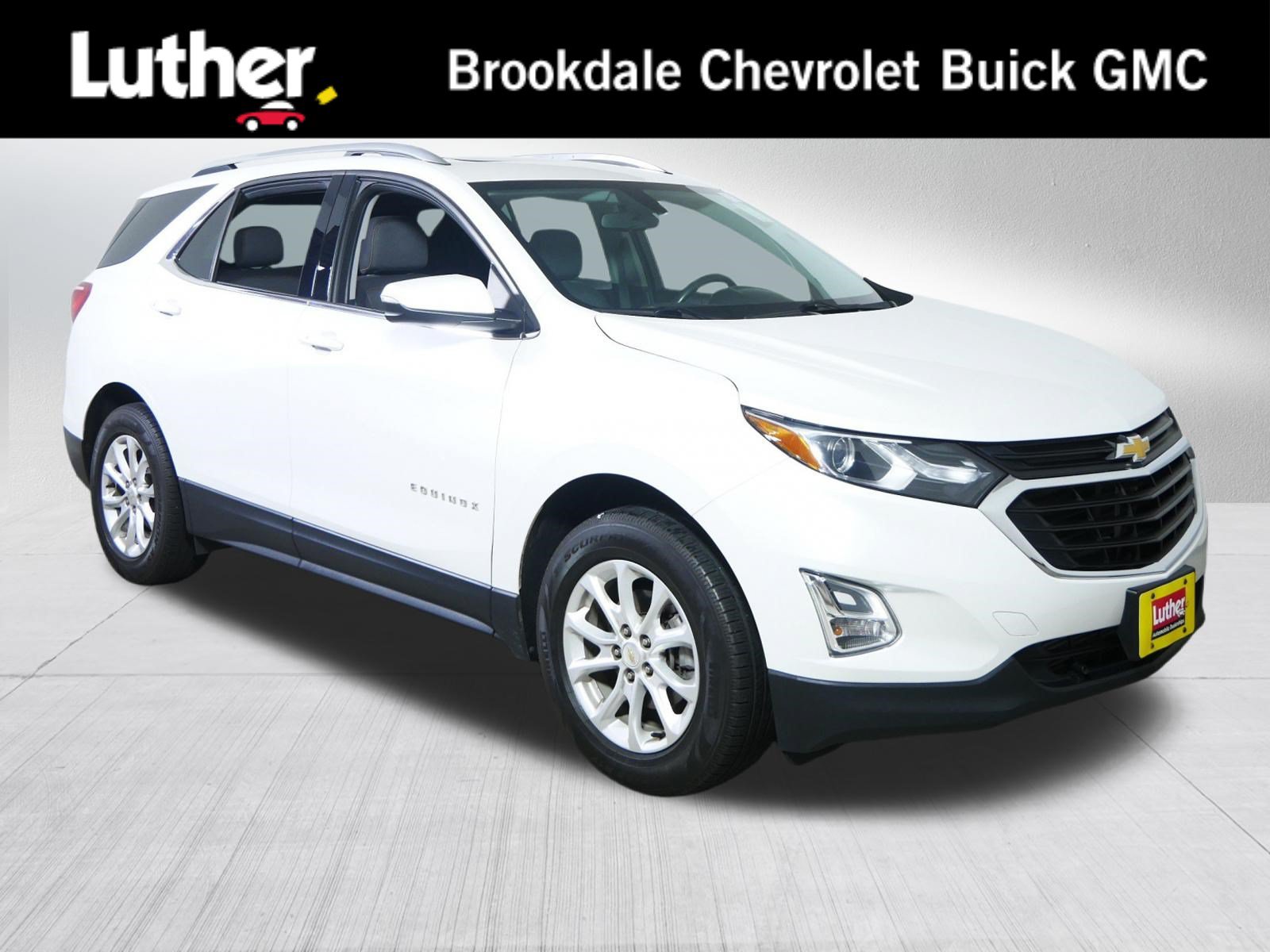 Used 2018 Chevrolet Equinox LT w/ Sun & Infotainment Package AWD/4WD image 1