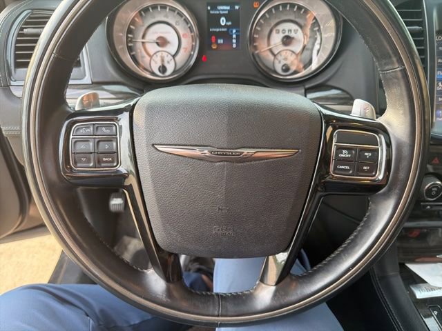 Used 2013 Chrysler 300 C RWD image 10
