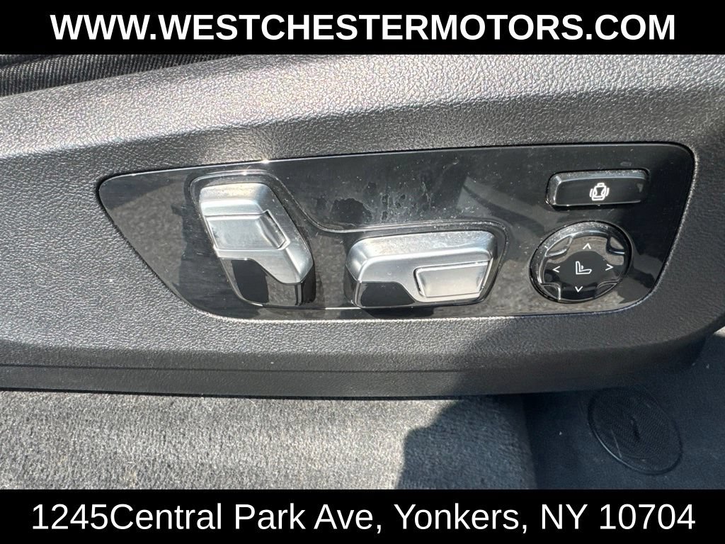 Used 2020 BMW X5 M50i w/ Premium Enhanced Package AWD/4WD image 17