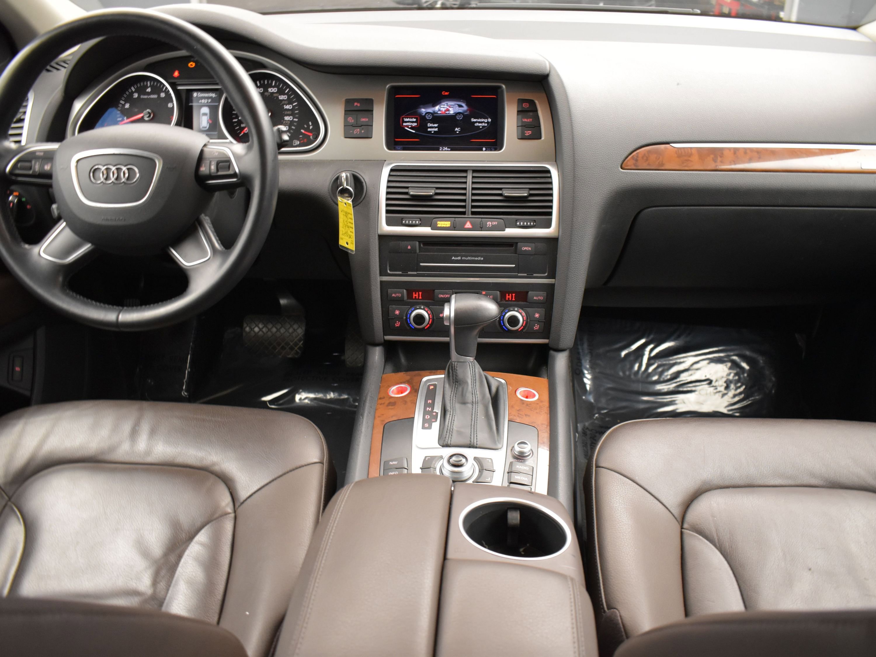 Used 2015 Audi Q7 3.0T Premium w/ Technology Package image 12