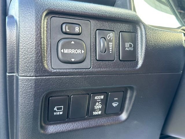 Used 2022 Toyota 4Runner TRD Off-Road Premium AWD/4WD image 27