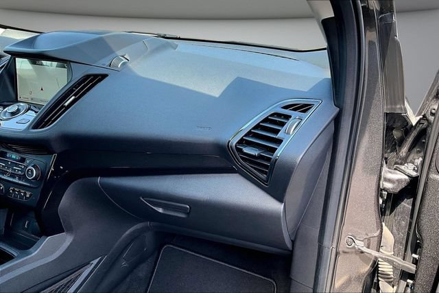 Used 2019 Ford Escape Titanium AWD/4WD image 26