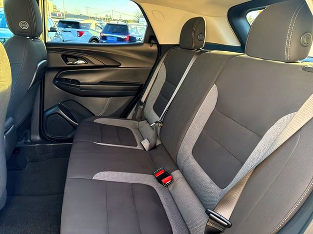 Used 2025 Chevrolet TrailBlazer LT image 18