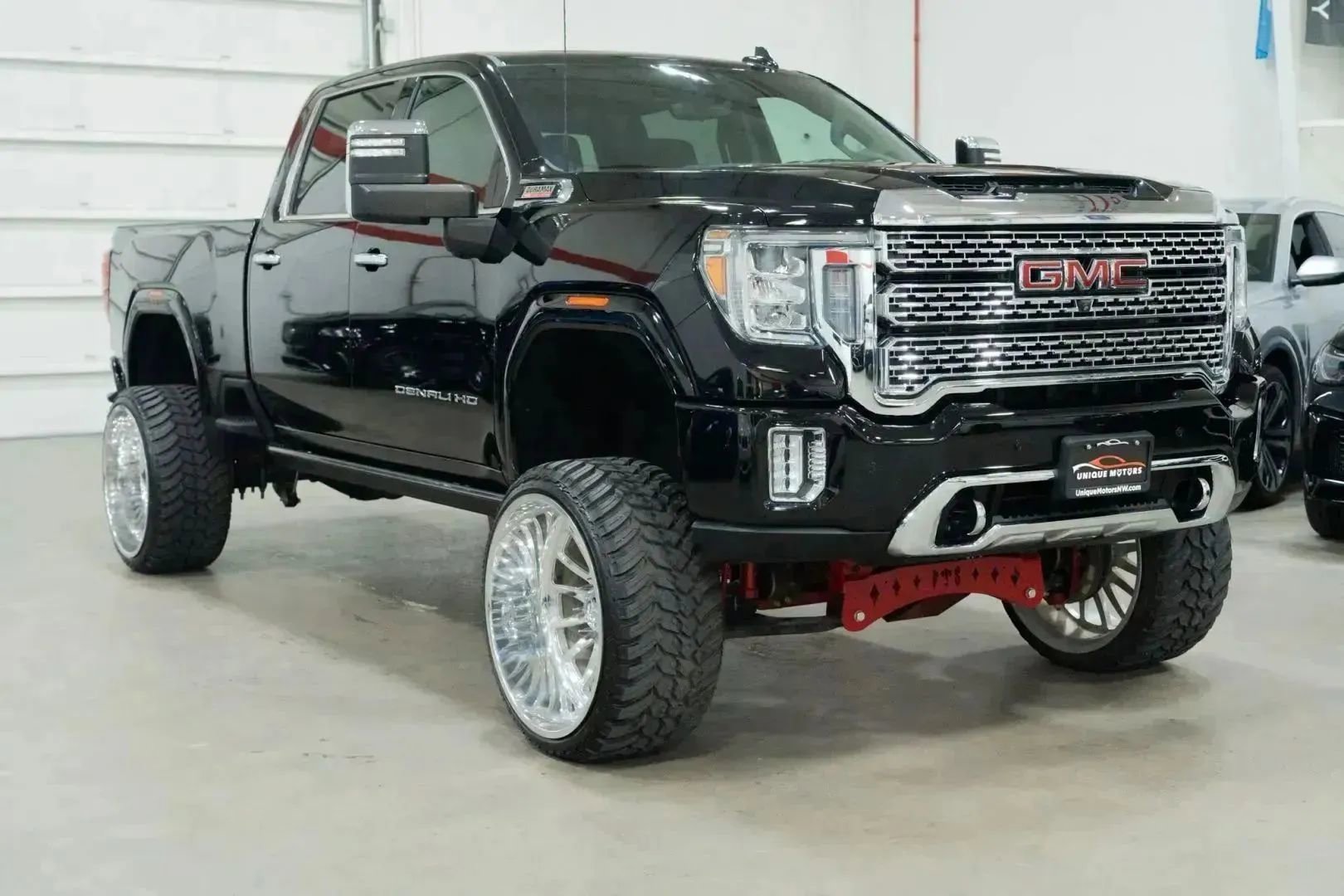 Used 2022 GMC Sierra 2500 Denali w/ Denali Ultimate Package image 8
