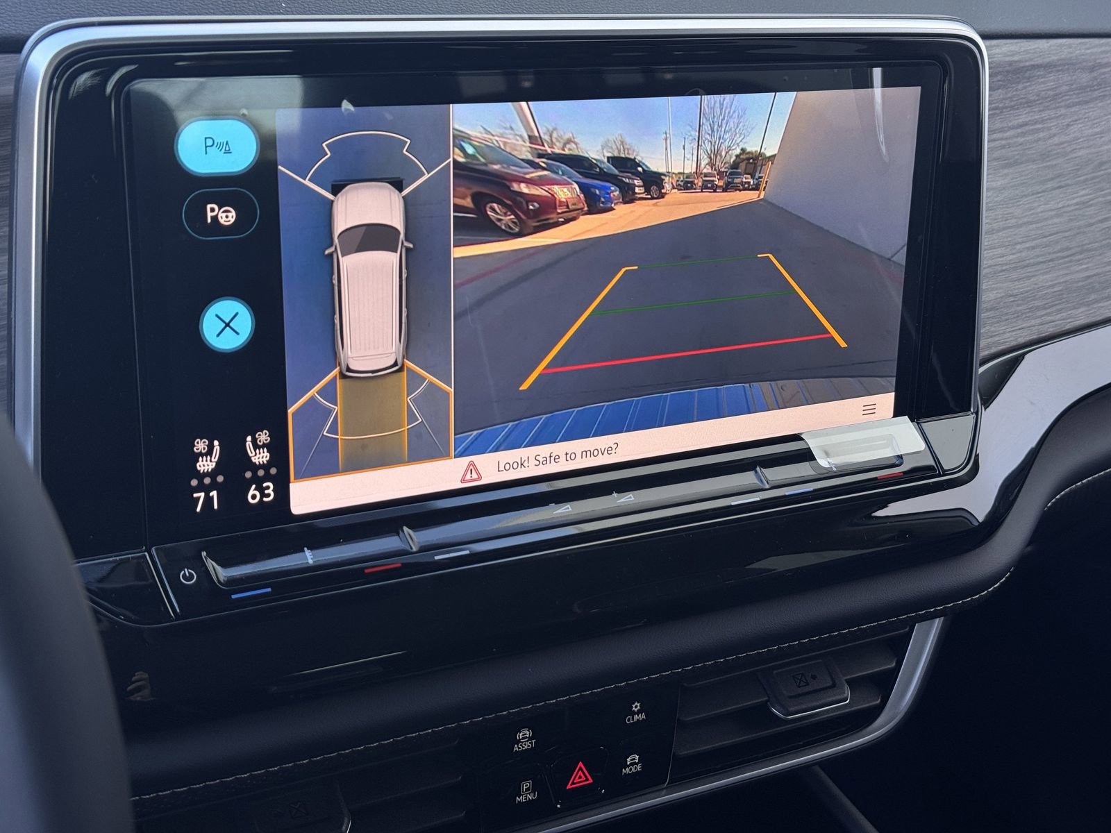 New 2026 Volkswagen Atlas SEL Premium R-Line image 19