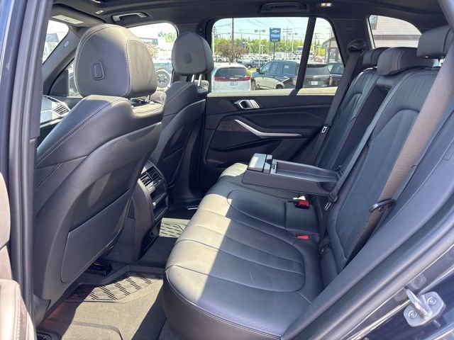 Used 2022 BMW X5 xDrive40i AWD/4WD image 34