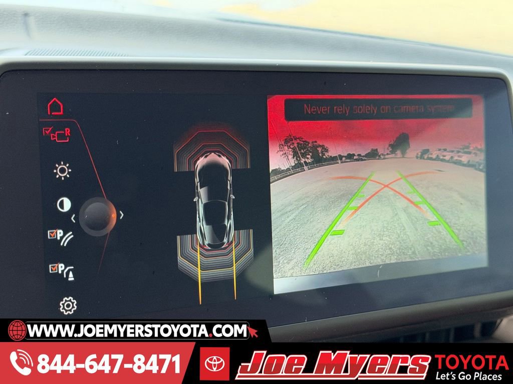 Used 2022 Toyota Supra Premium w/ Driver Assist Package image 18