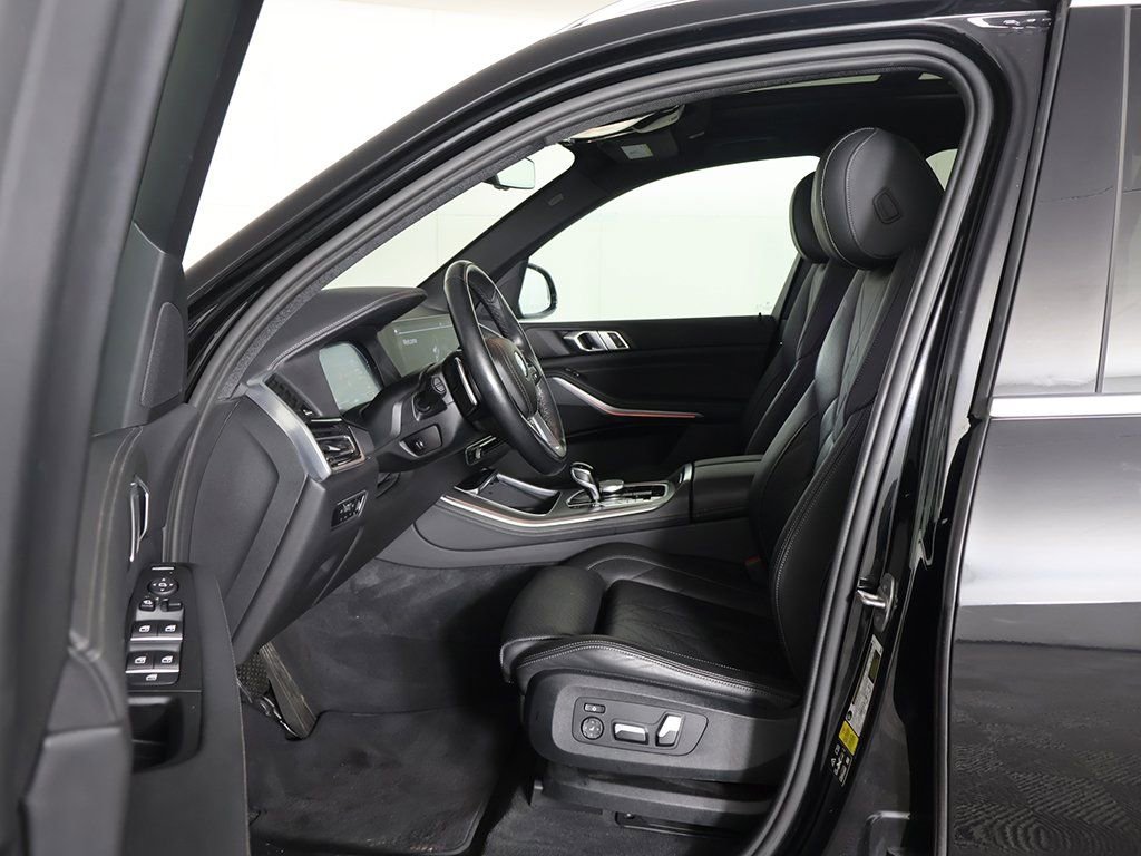 Used 2023 BMW X5 xDrive40i AWD/4WD image 33