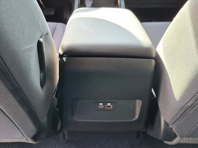 Used 2024 Nissan Frontier SV RWD image 16