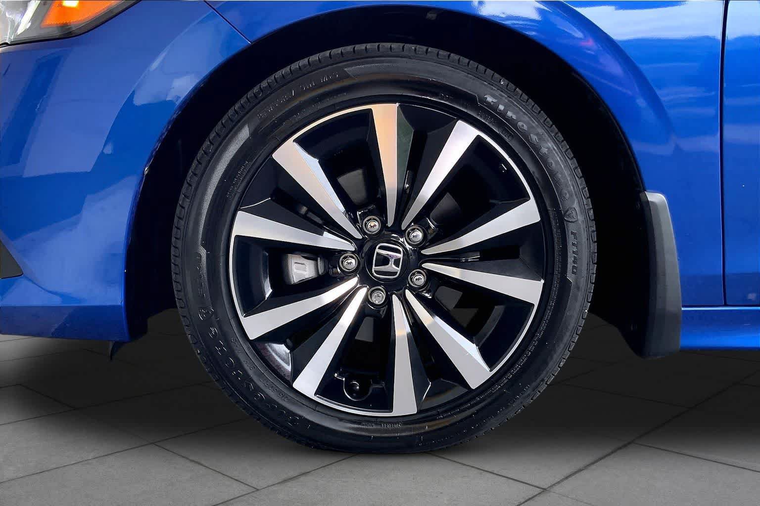 Used 2024 Honda Civic EX image 11