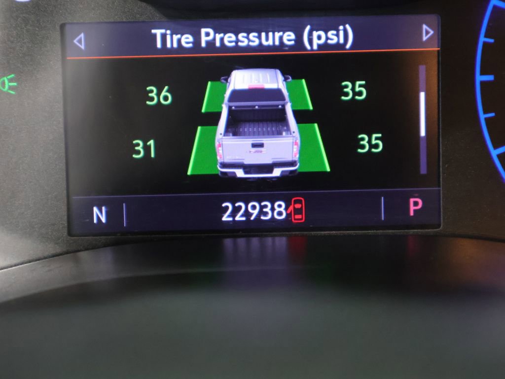 Used 2022 GMC Canyon Denali w/ Denali Black Edition Package AWD/4WD image 38