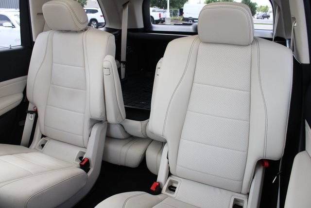 Used 2024 Mercedes-Benz GLS 450 4MATIC image 22