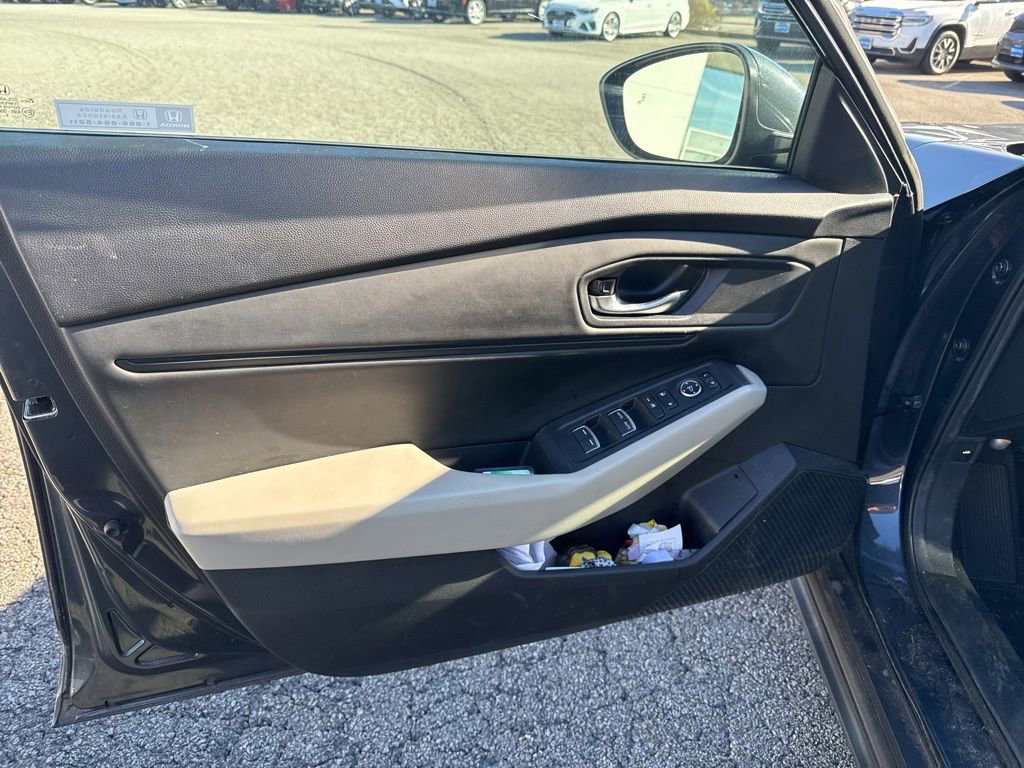 Certified 2023 Honda Accord EX image 4