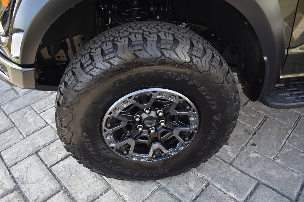 Used 2025 Ford F150 Raptor w/ Equipment Group 803A Raptor R image 4