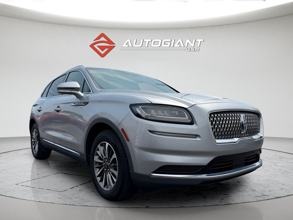 Used 2021 Lincoln Nautilus Reserve FWD image 11