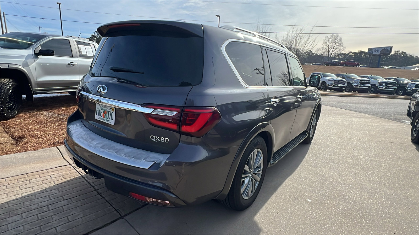 Used 2024 INFINITI QX80 Luxe image 8
