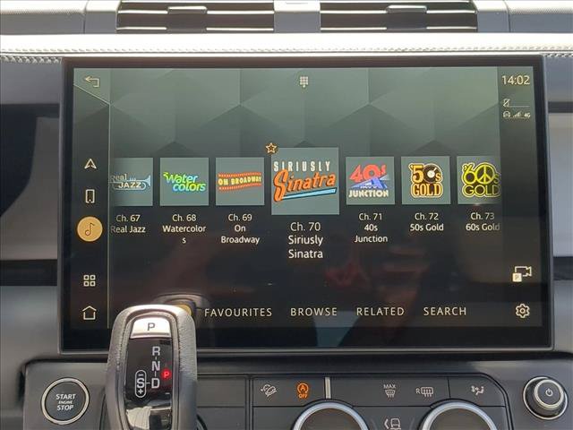 New 2026 Land Rover Defender 110 X-Dynamic SE AWD/4WD image 16