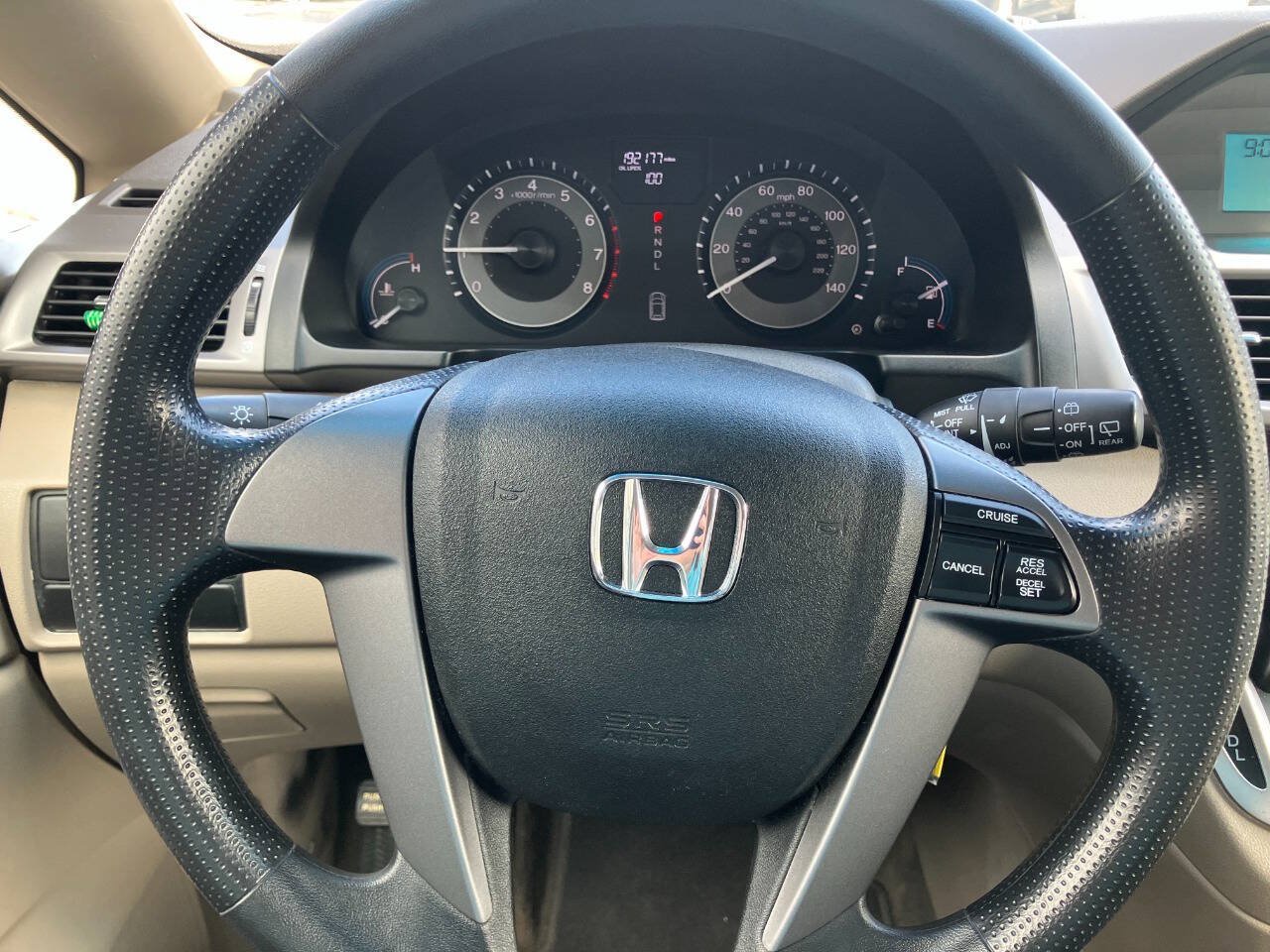 Used 2011 Honda Odyssey LX image 17