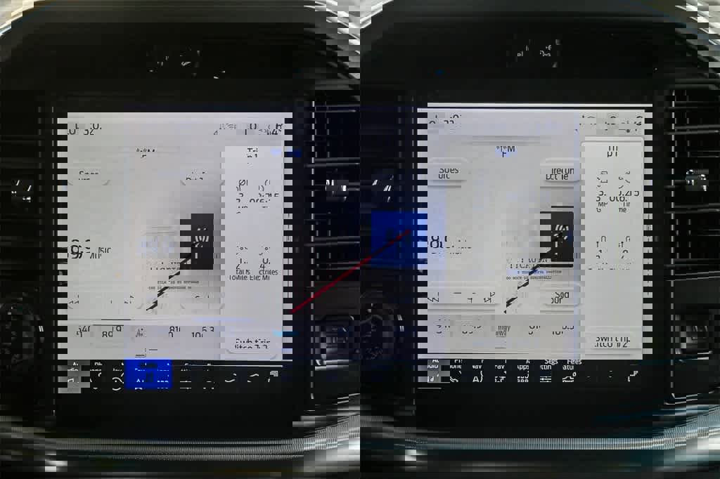 New 2025 Ford F150 Lariat w/ Equipment Group 501A Mid image 14