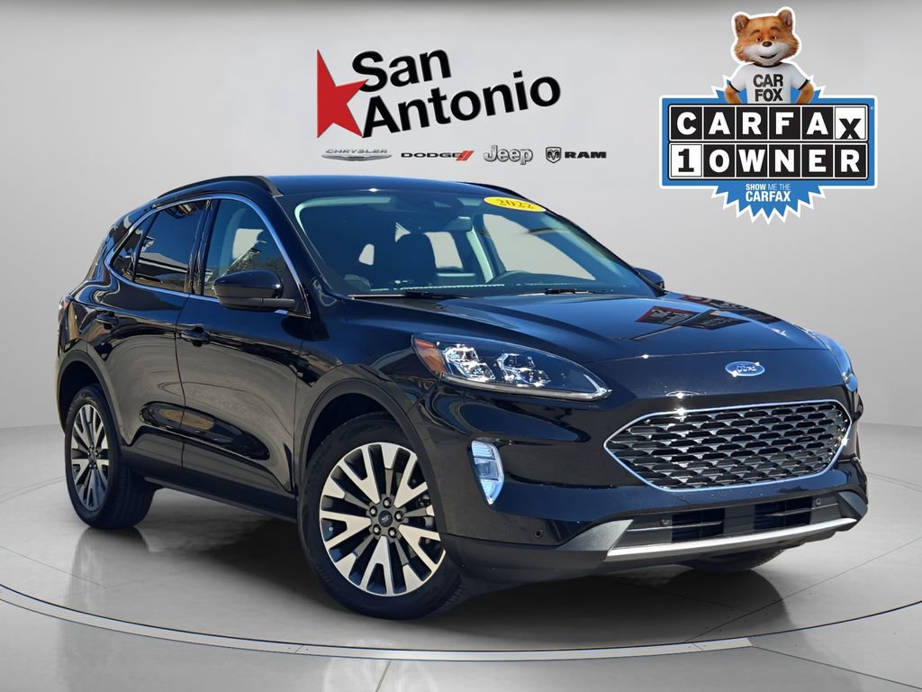 Used 2022 Ford Escape Titanium image 1