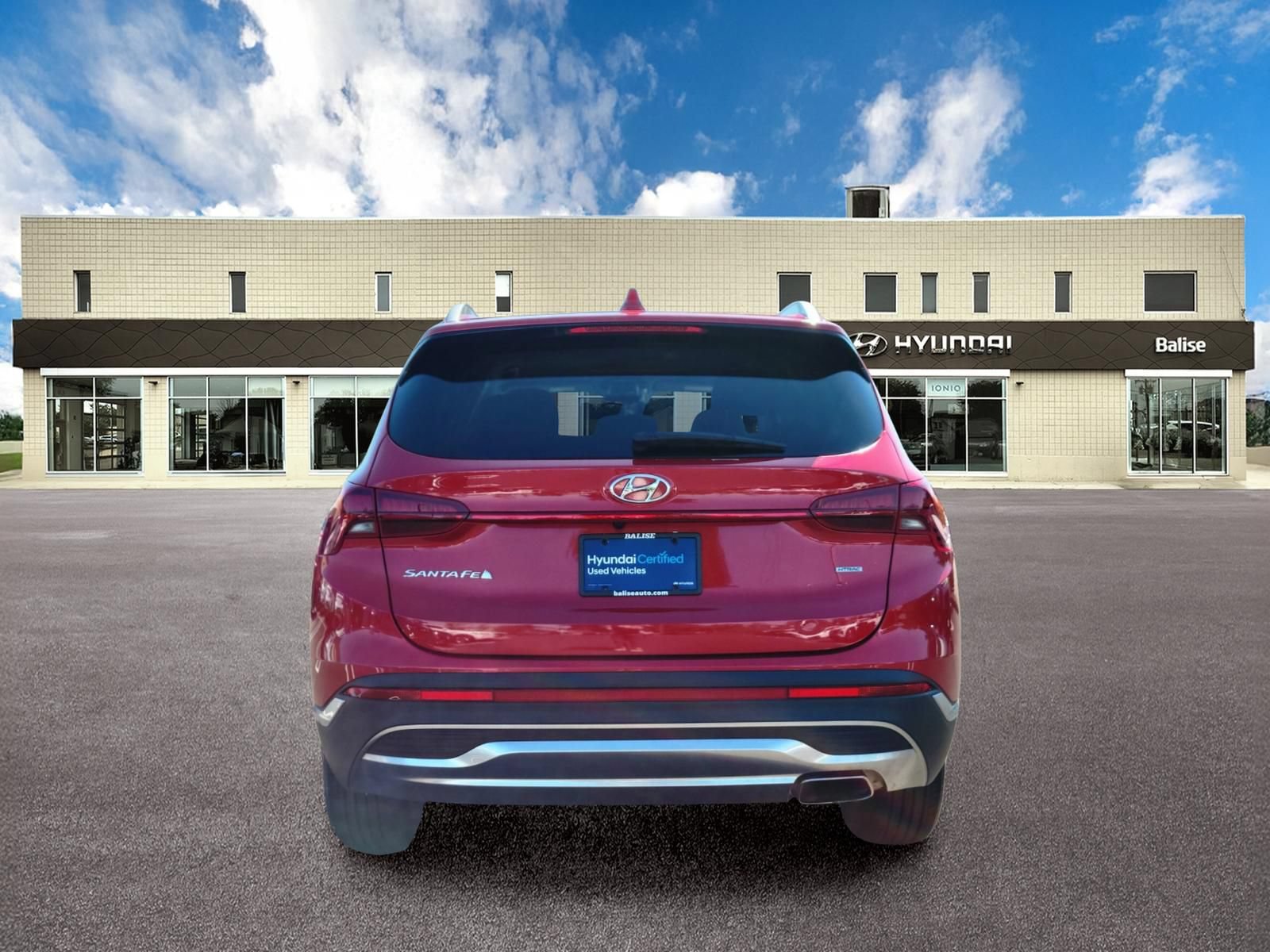 Certified 2022 Hyundai Santa Fe SEL w/ Cargo Package AWD/4WD image 4