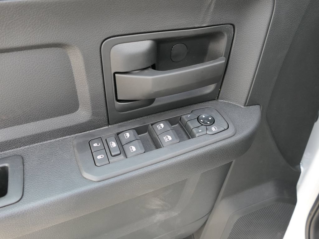 New 2026 RAM 3500 Tradesman RWD image 15