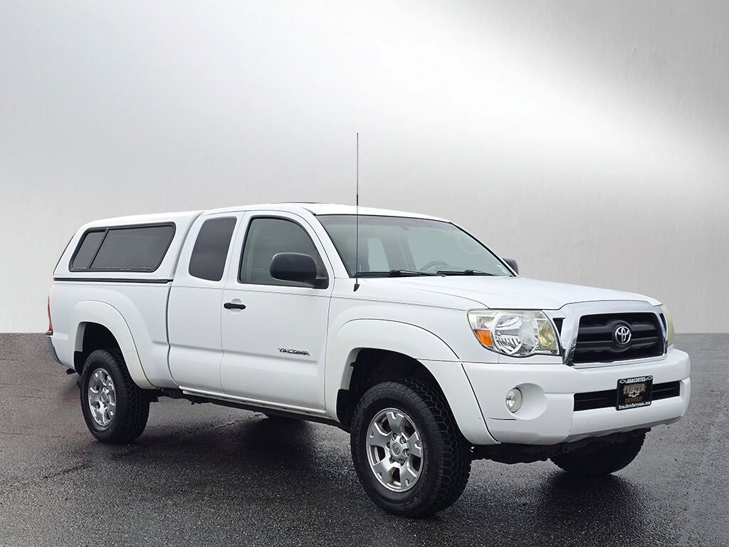 Used 2005 Toyota Tacoma 4x4 Access Cab image 1