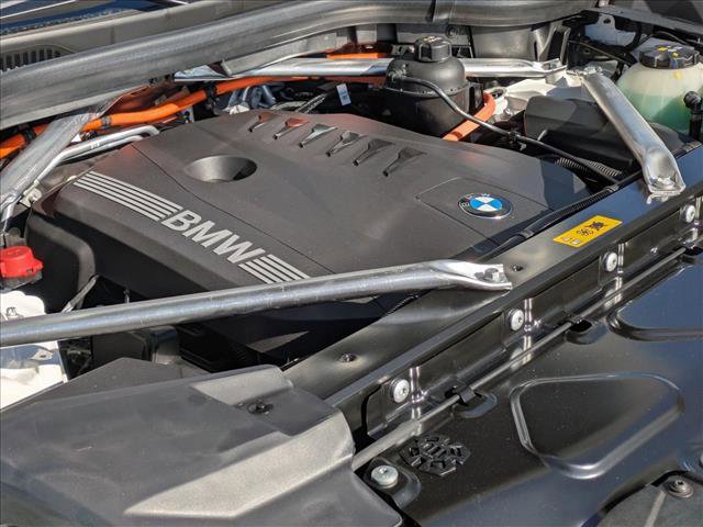 Used 2026 BMW X5 xDrive50e w/ Climate Comfort Package image 18