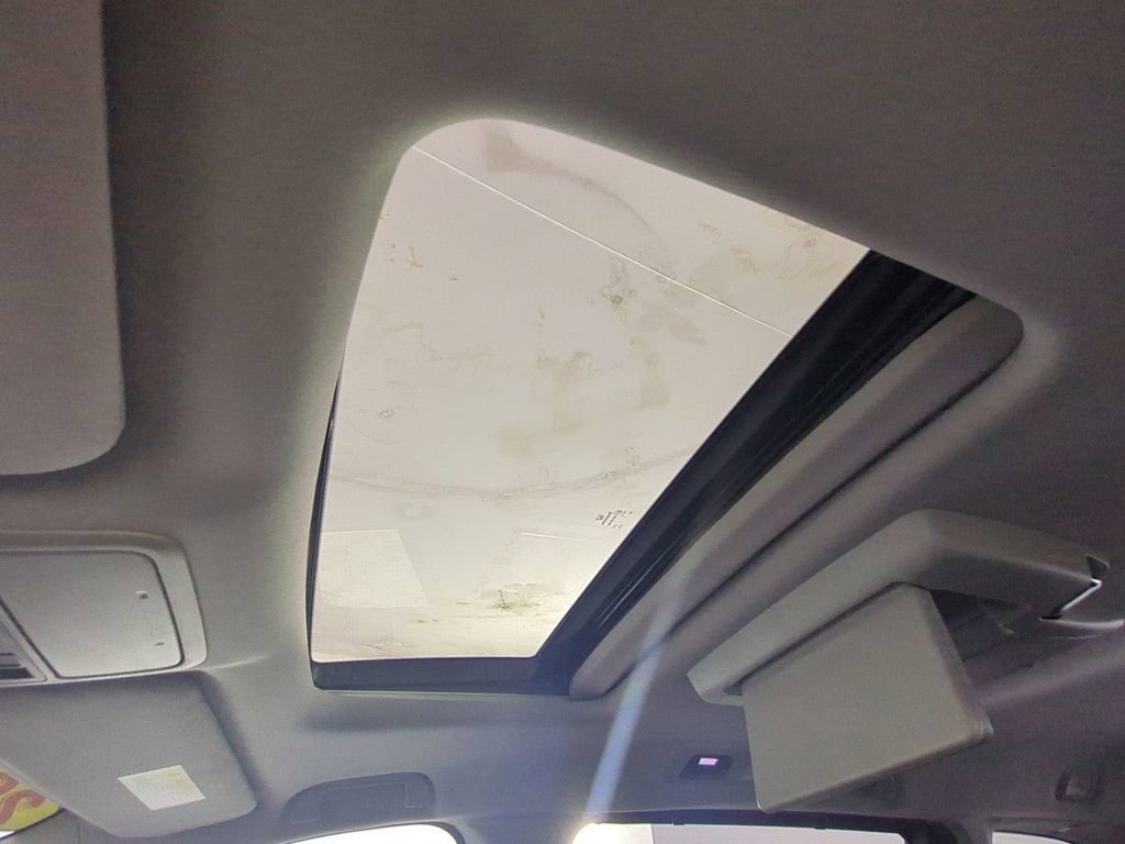 Used 2018 Honda Odyssey Elite image 25