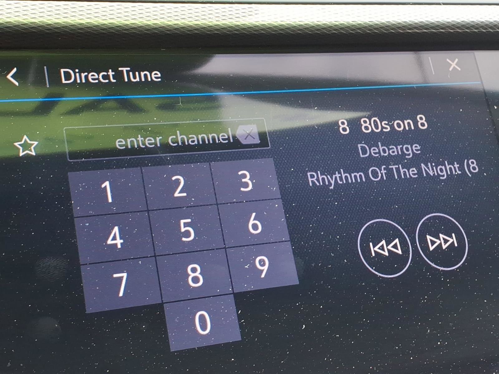 Certified 2022 Buick Encore GX Preferred w/ Sport Touring Package FWD image 28