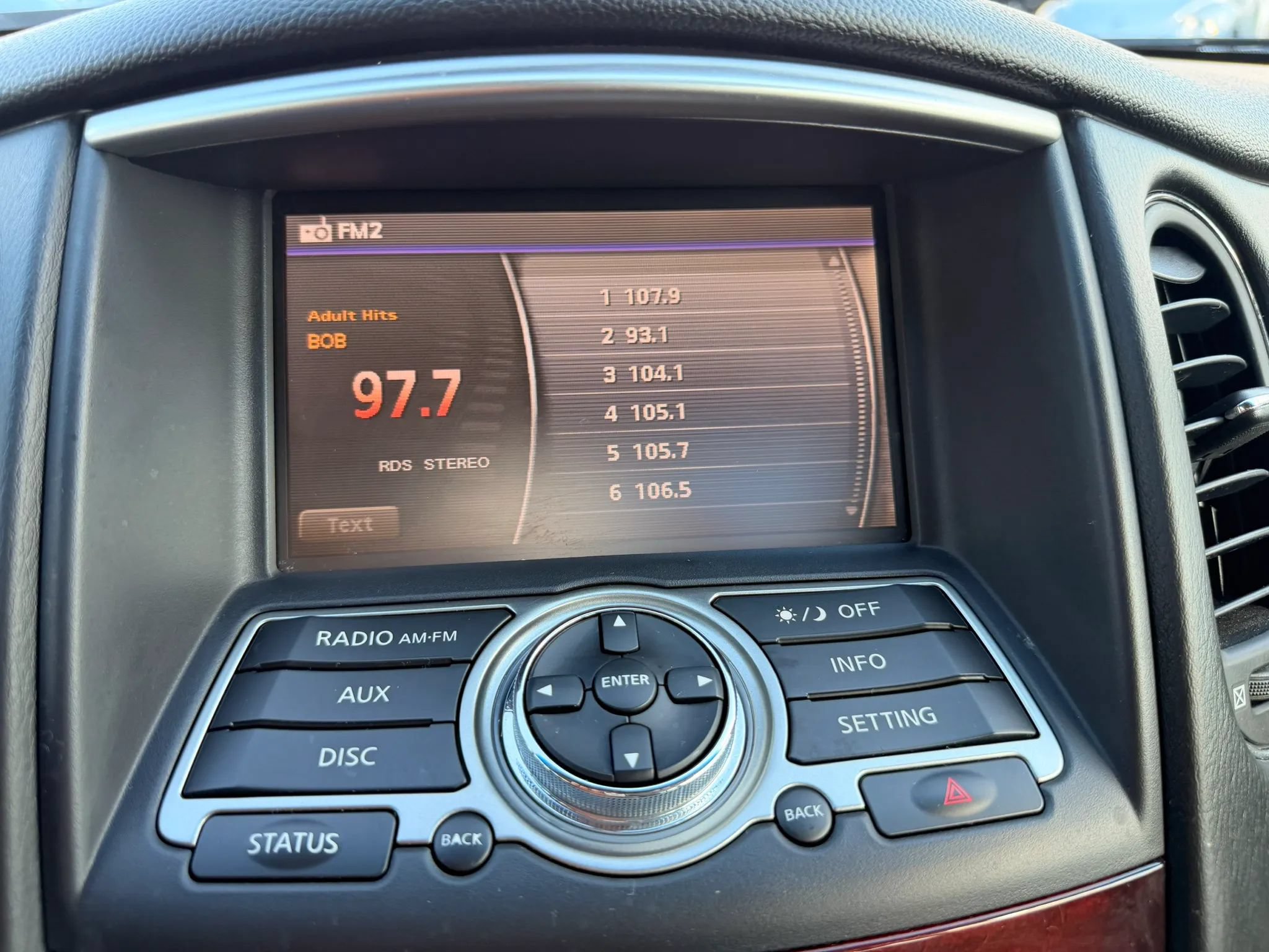 Used 2016 INFINITI QX50 AWD w/ Premium Package image 40