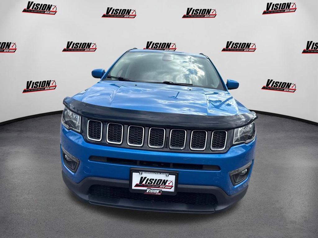 Used 2018 Jeep Compass Latitude w/ Cold Weather Group image 2