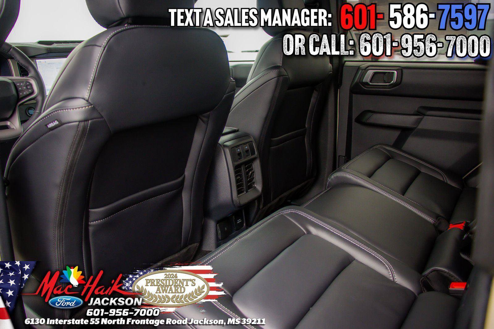 New 2026 Ford Bronco Outer Banks w/ Sasquatch Package AWD/4WD image 12