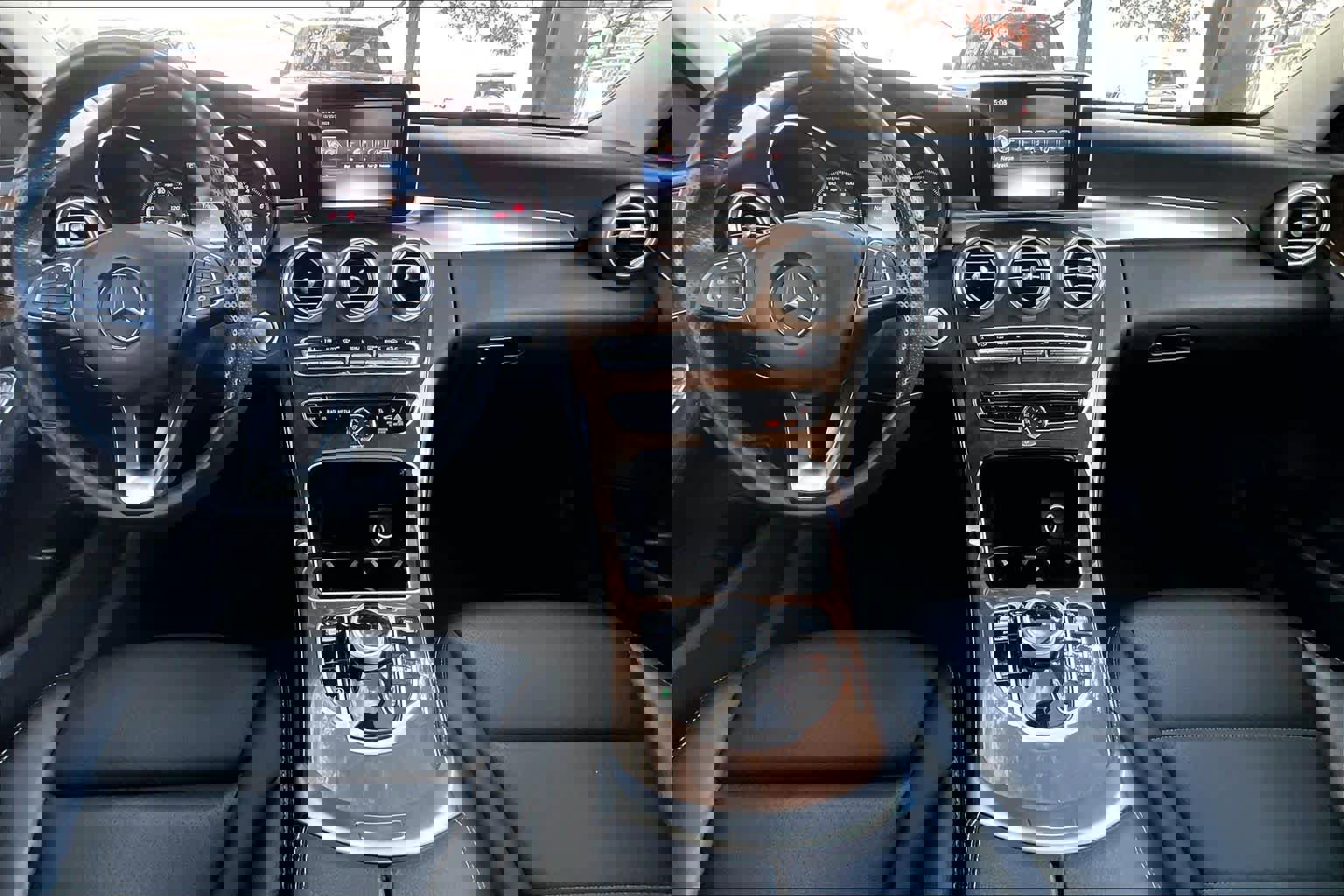 Certified 2017 Mercedes-Benz C 300 Sedan image 15