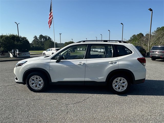 Used 2022 Subaru Forester image 2