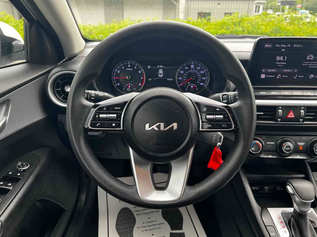 Used 2023 Kia Forte LXS image 20