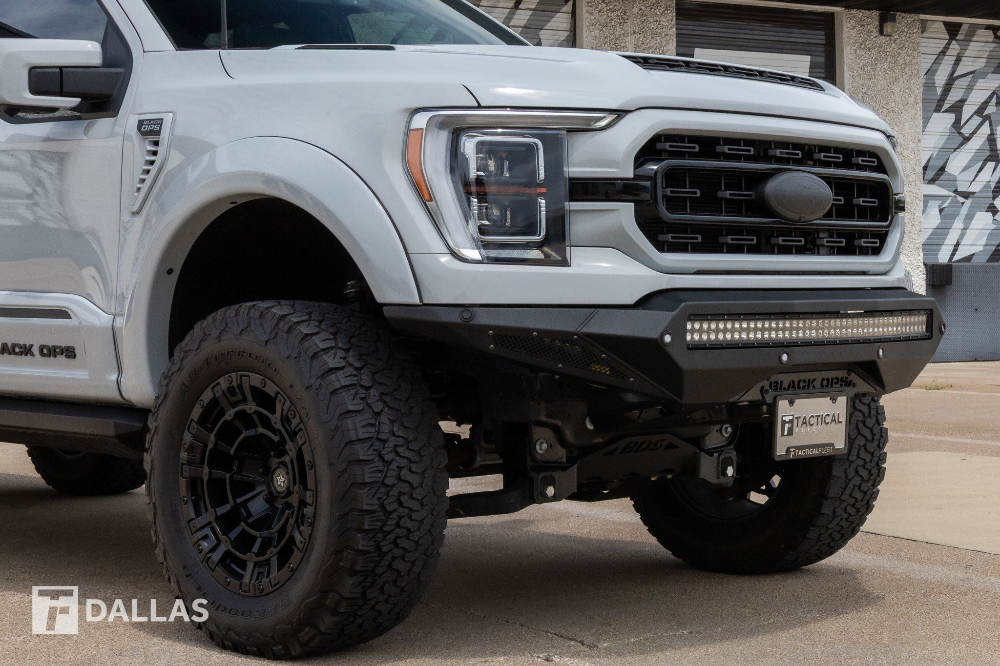 Used 2023 Ford F150 Lariat w/ Equipment Group 502A High image 2