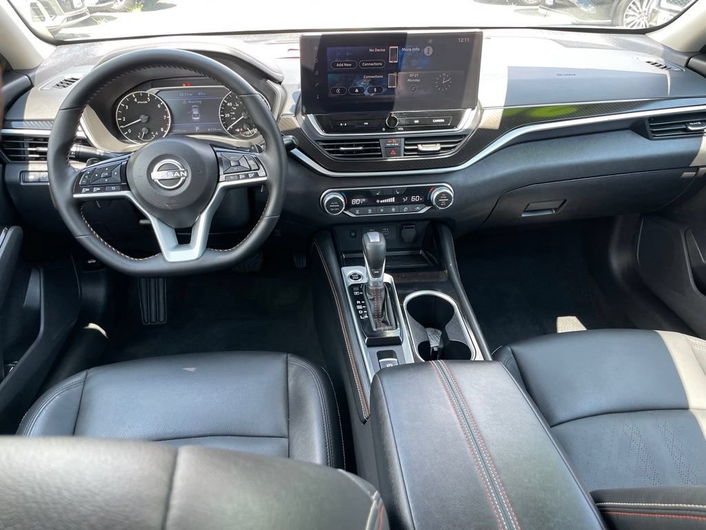 Certified 2023 Nissan Altima 2.5 SR w/ SR Premium Package AWD/4WD image 13
