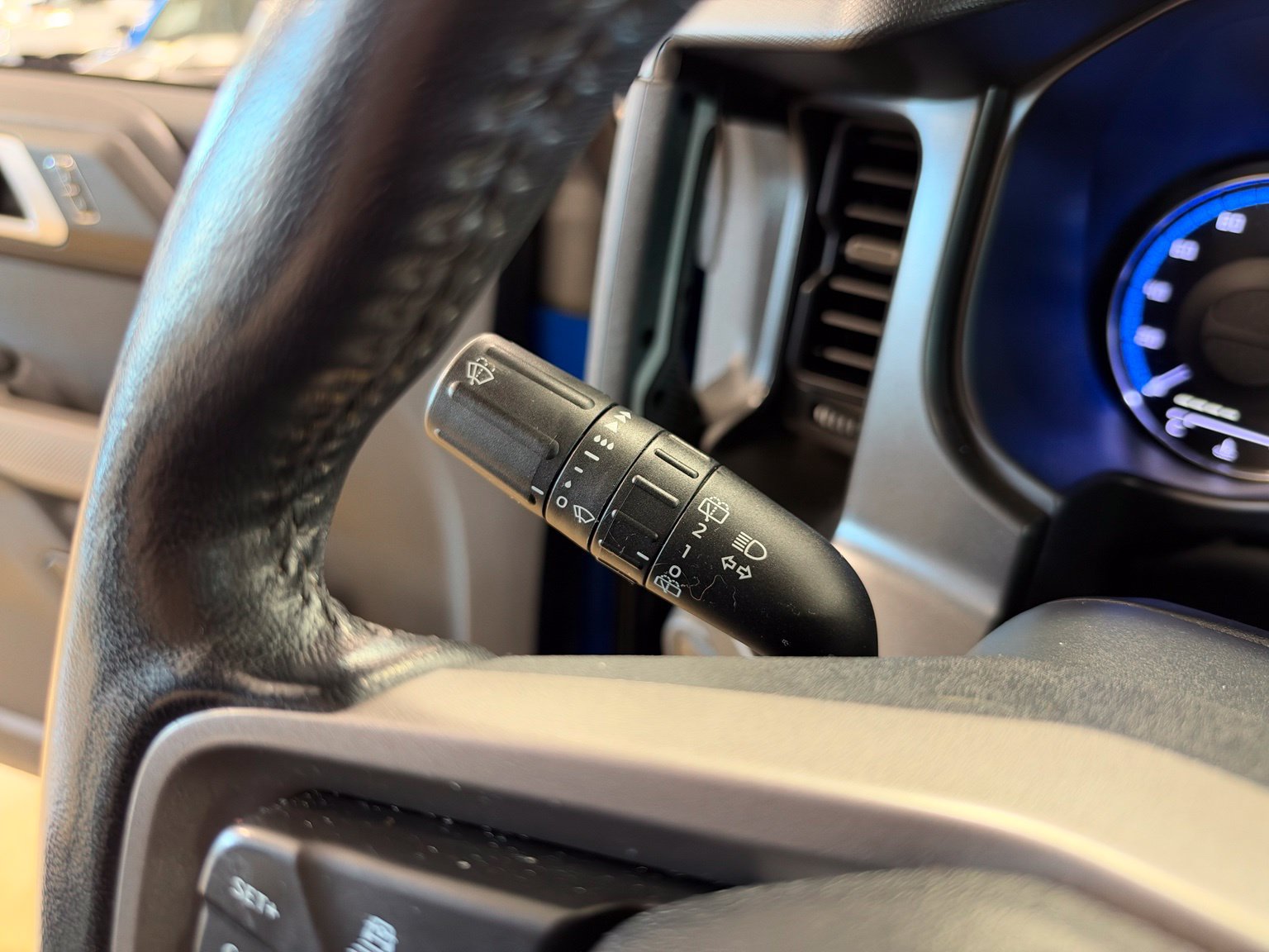 Used 2021 Ford Bronco First Edition AWD/4WD image 17