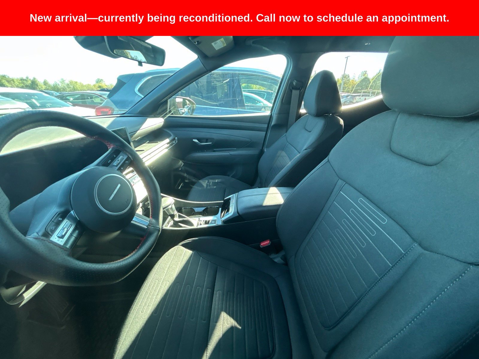 Used 2025 Hyundai Santa Cruz SE AWD/4WD image 6
