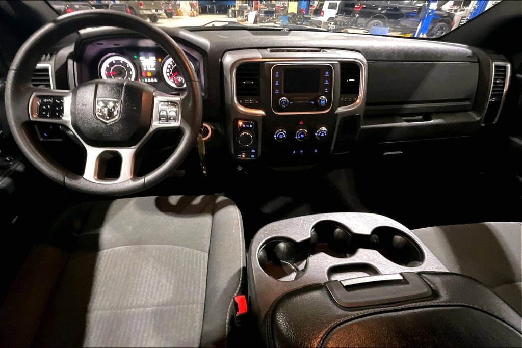 Used 2024 RAM 1500 Classic Warlock image 15