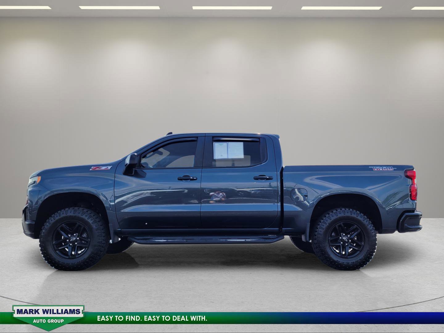 Used 2019 Chevrolet Silverado 1500 LT Trail Boss AWD/4WD image 7