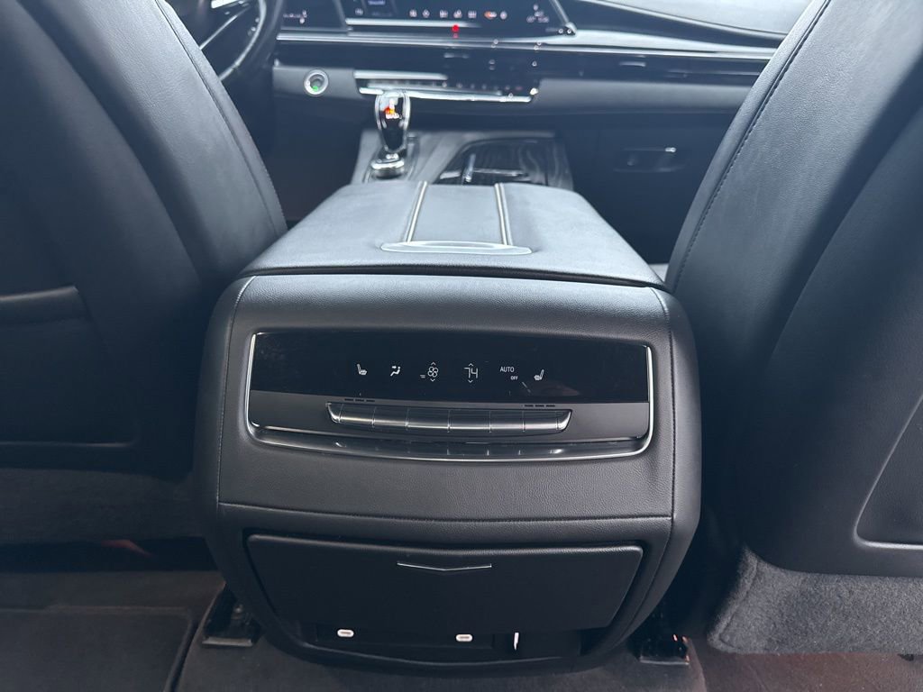 Used 2024 Cadillac Escalade Sport image 24