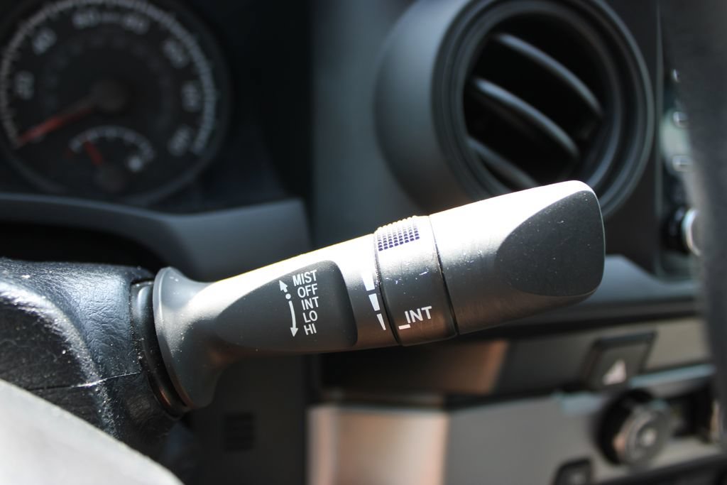 Used 2021 Toyota Tacoma SR w/ SR Convenience Package RWD image 22