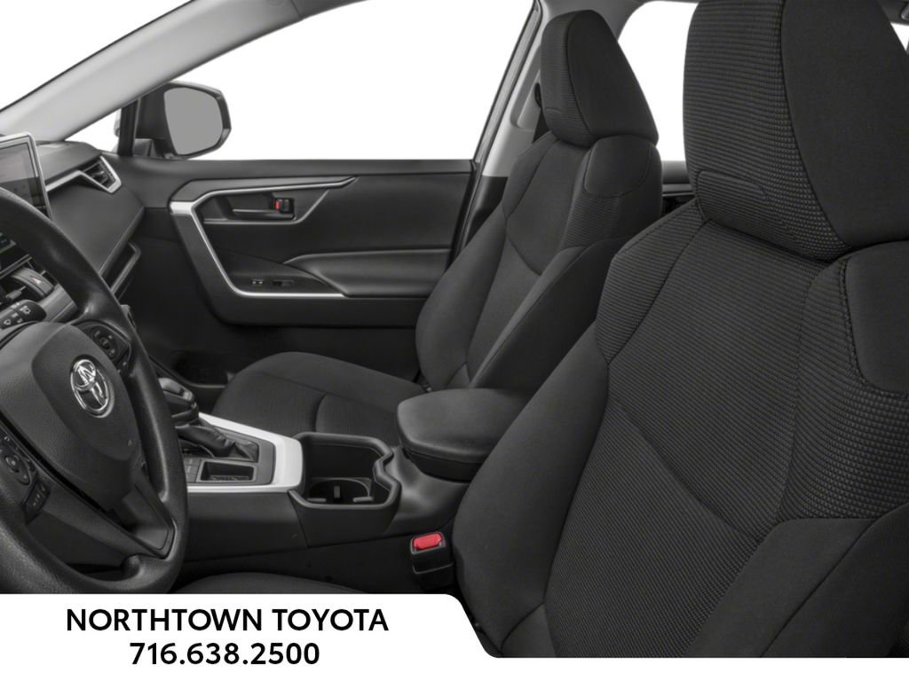 New 2025 Toyota RAV4 LE image 7