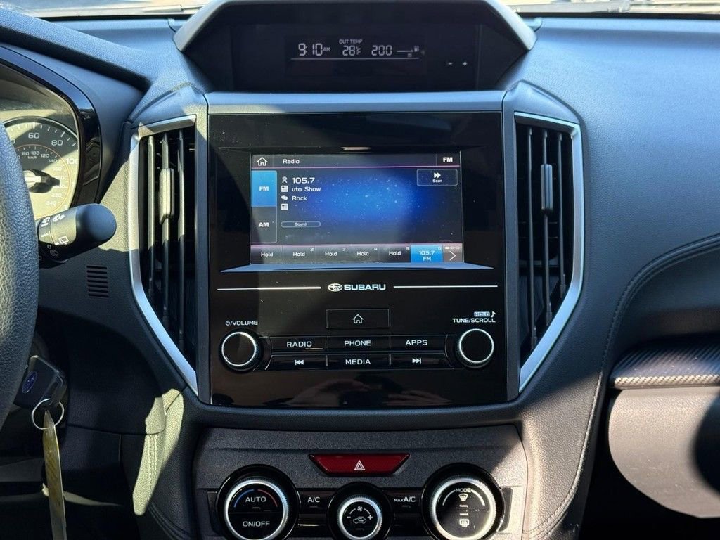 Used 2022 Subaru Crosstrek 2.0i image 14