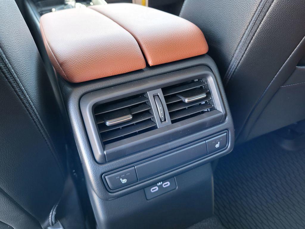 Used 2025 MAZDA CX-50 AWD 2.5 Turbo w/ Weather Package image 18