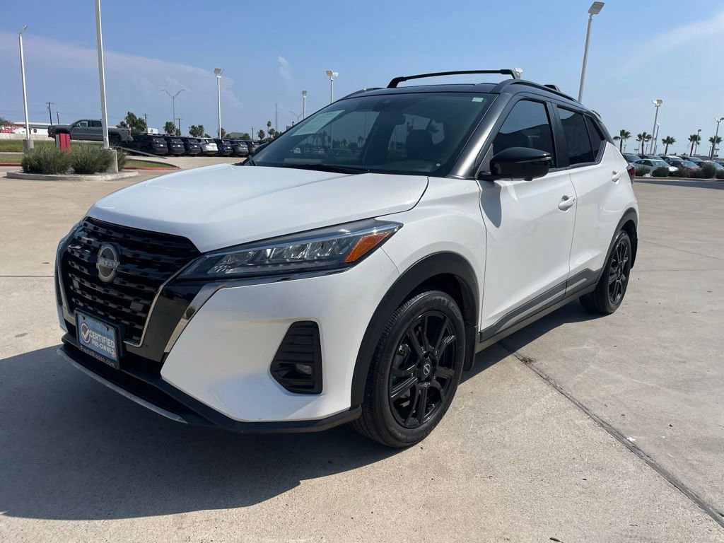 Certified 2024 Nissan Kicks SR w/ SR Premium Package FWD image 3