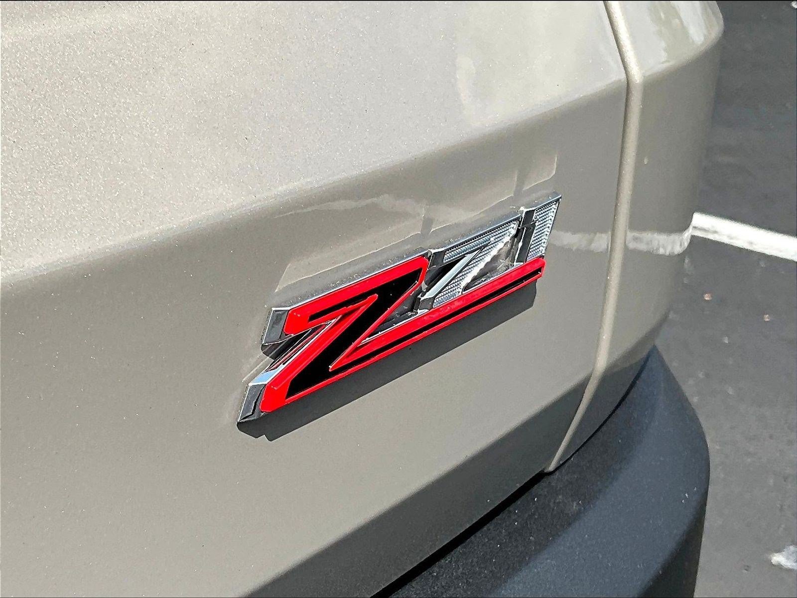 New 2027 Chevrolet Traverse Z71 w/ Driver Confidence Package AWD/4WD image 14